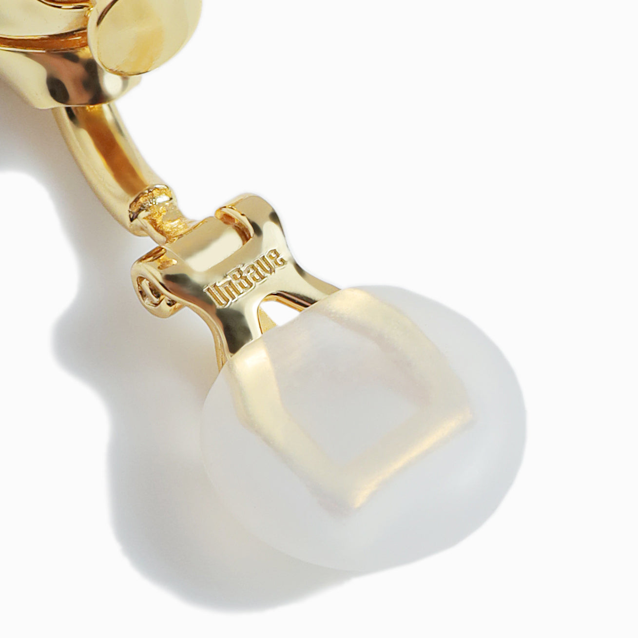 《Clip-on earrings》Butterfly Shine（Luxe）