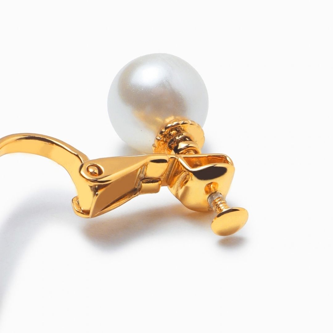 《Clip-on earrings》Butterfly Pearl Kiss（Luxe）